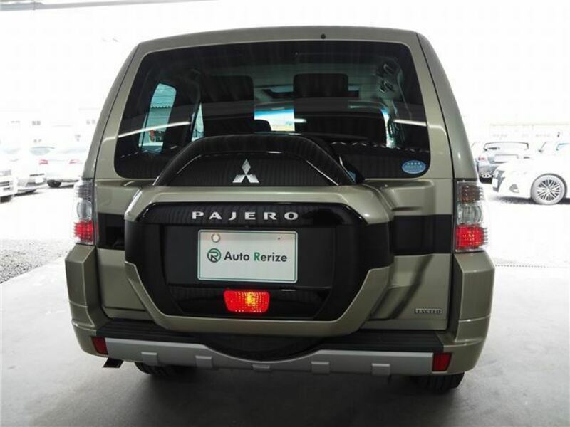 PAJERO-27