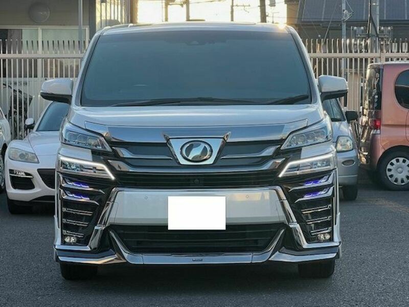 VELLFIRE-26