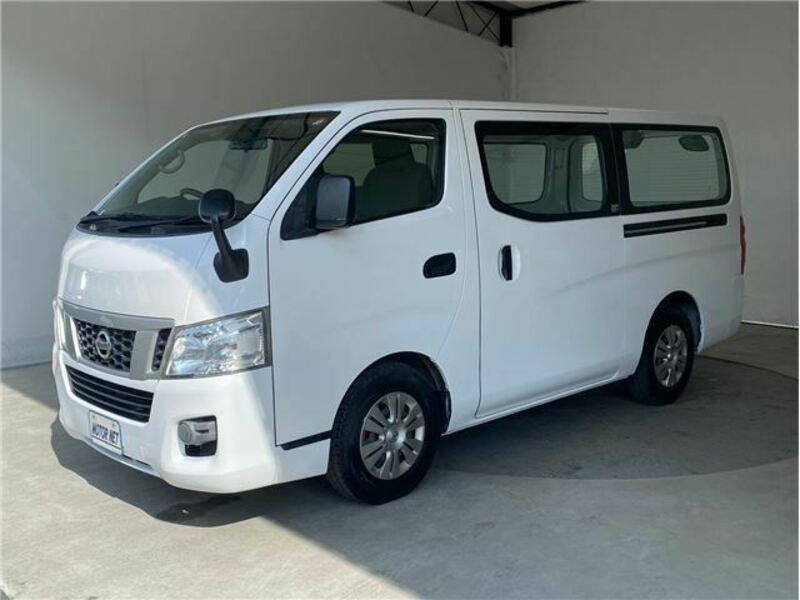 NISSAN　NV350 CARAVAN