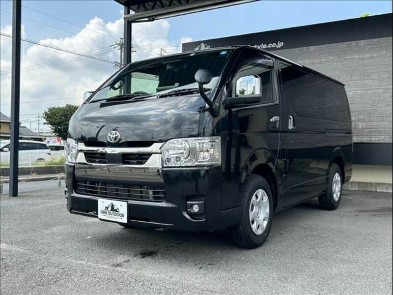 HIACE VAN-11