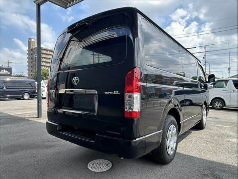 HIACE VAN-14