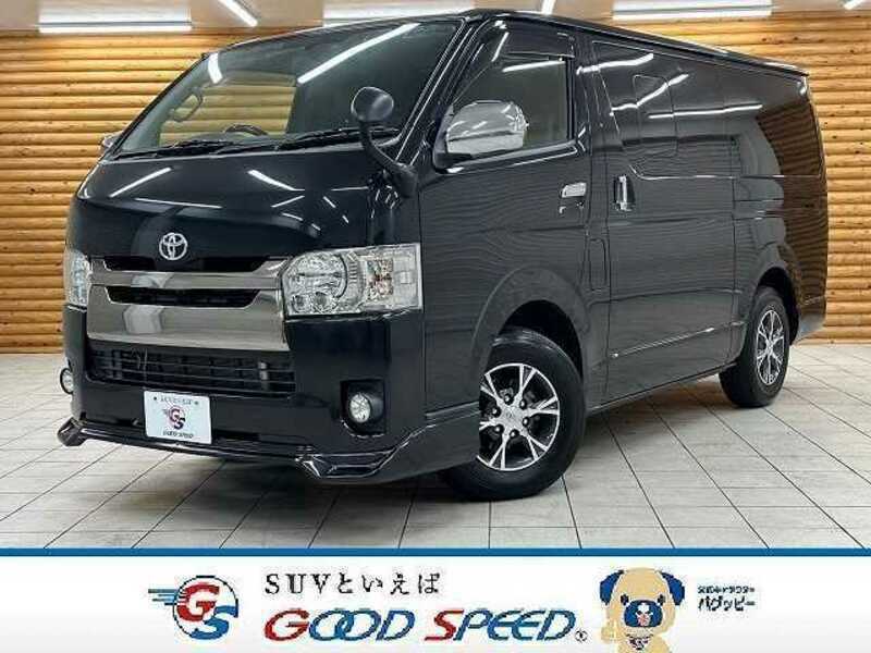 TOYOTA　HIACE VAN