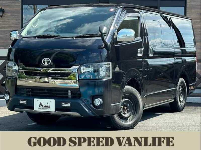 TOYOTA　HIACE VAN