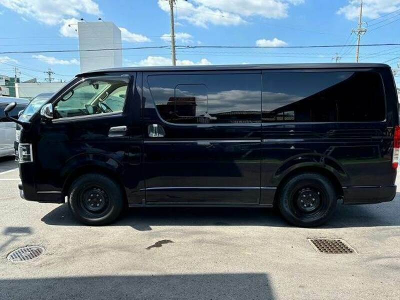 HIACE VAN-16