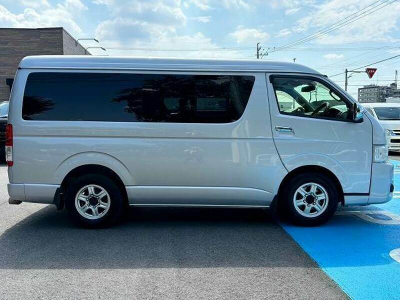 HIACE VAN-17