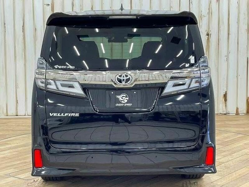 VELLFIRE-12