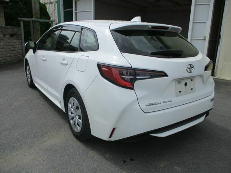 COROLLA TOURING-2