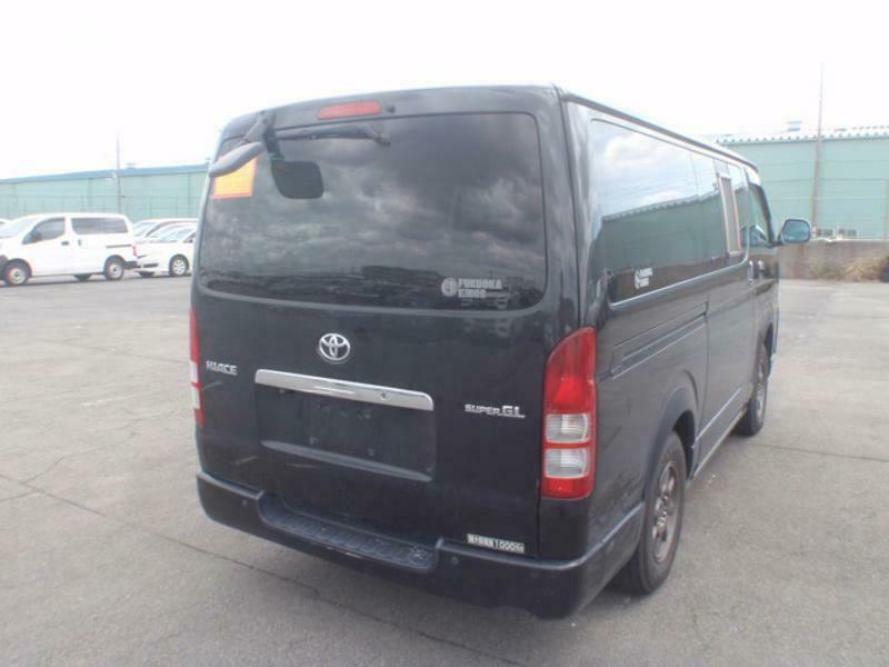 HIACE-10