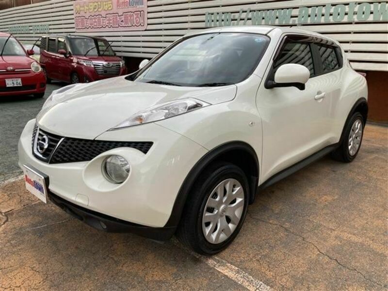 NISSAN　JUKE