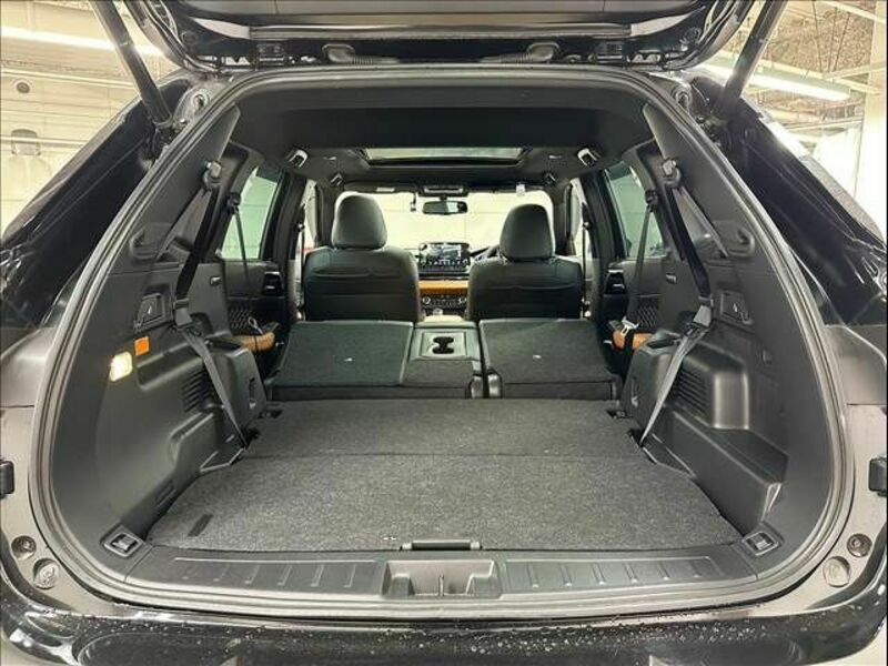 OUTLANDER PHEV-19