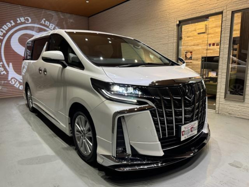 TOYOTA　ALPHARD