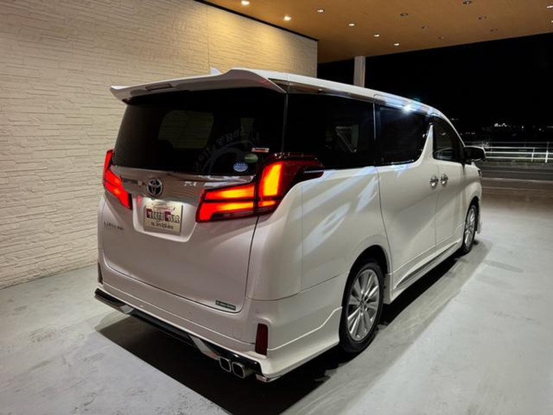 ALPHARD-1