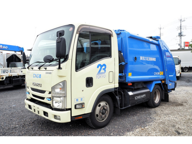 ISUZU　ELF