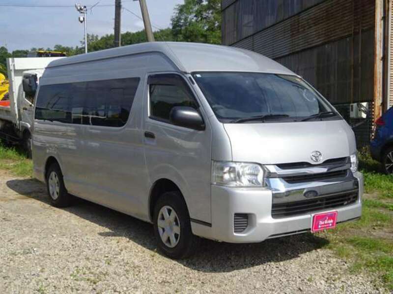 HIACE VAN-1