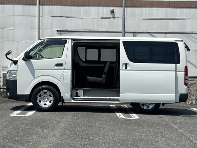 HIACE VAN-4