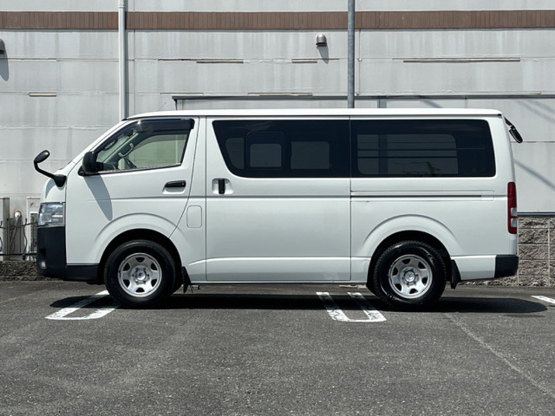 HIACE VAN-3