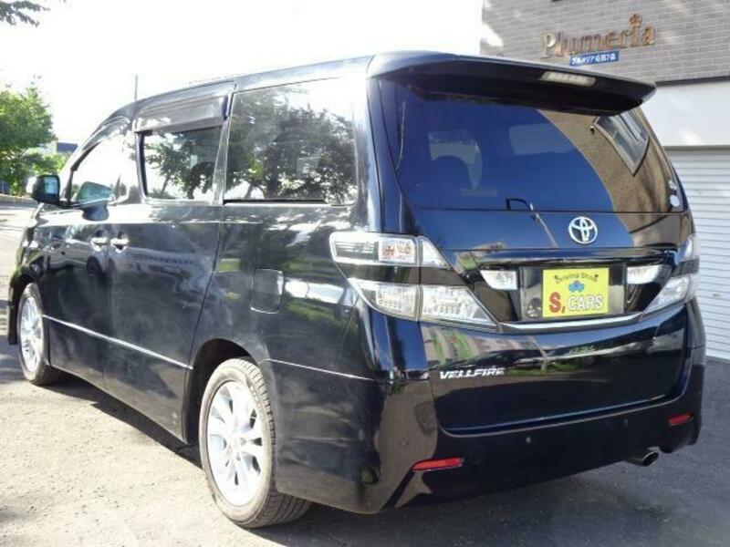 VELLFIRE-10