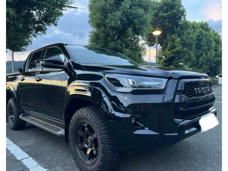 TOYOTA　HILUX