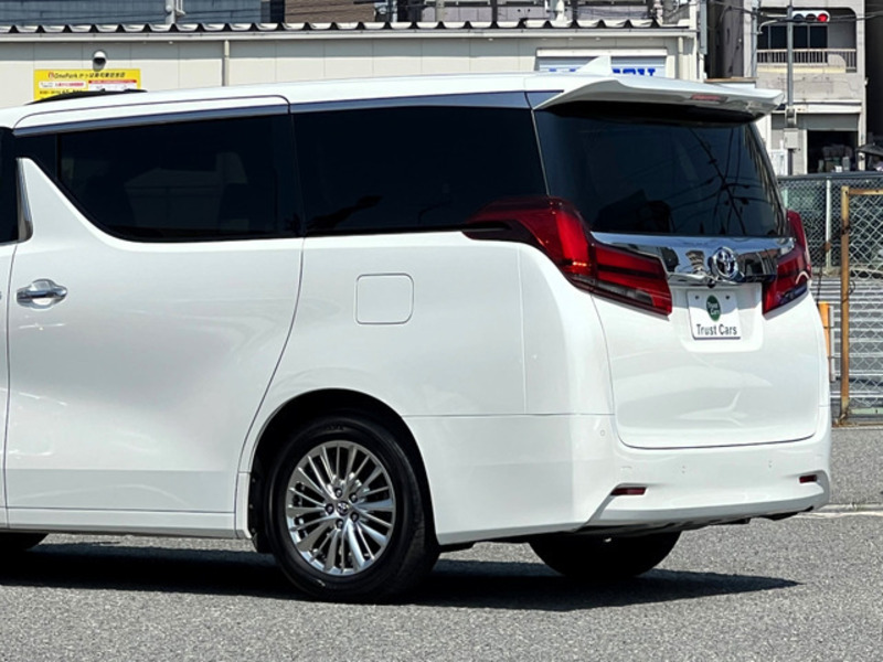 ALPHARD-11