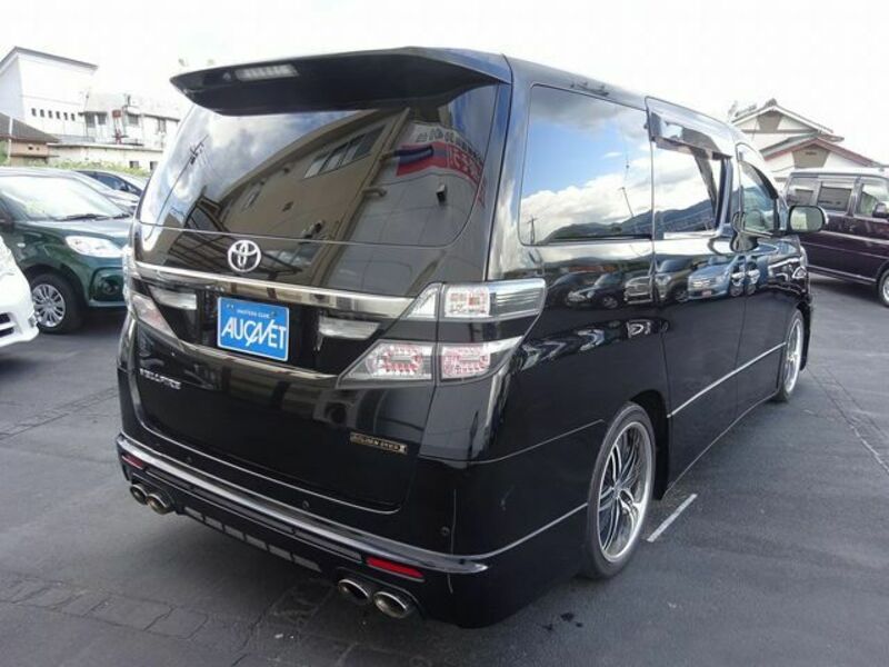 VELLFIRE-4