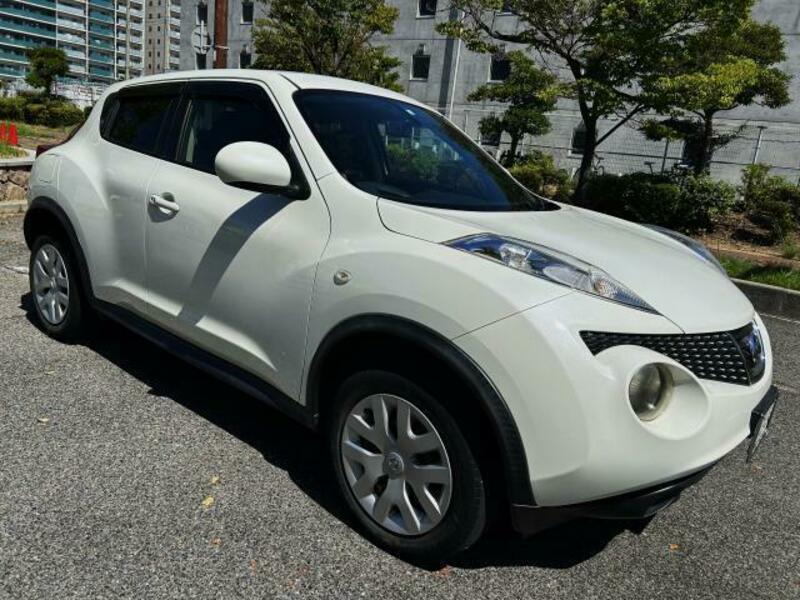 NISSAN　JUKE