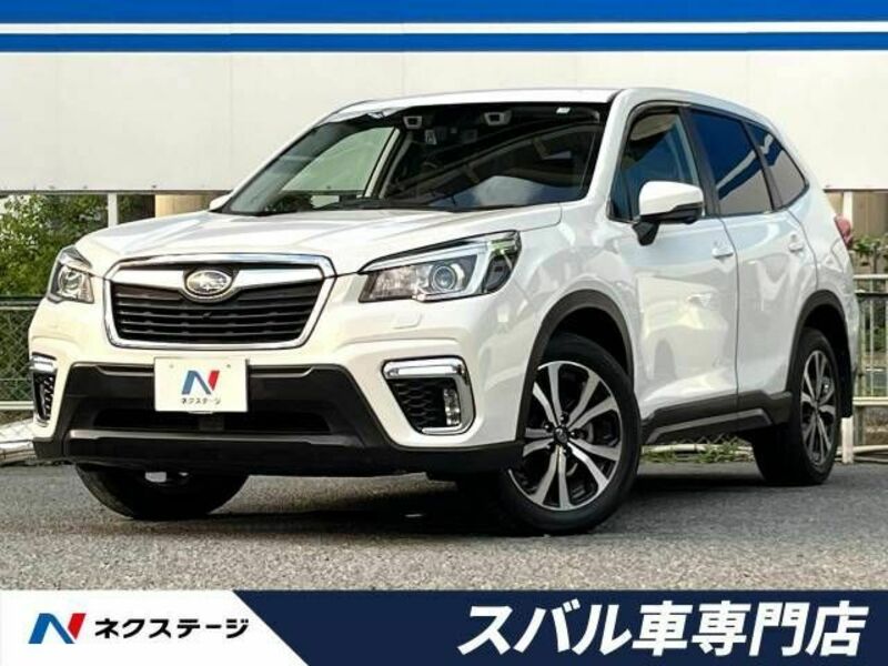 SUBARU　FORESTER