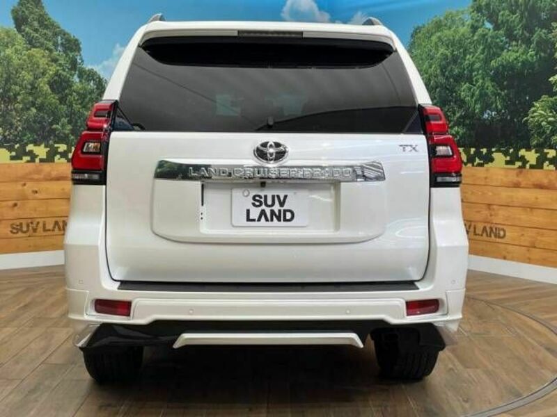 LAND CRUISER PRADO-16