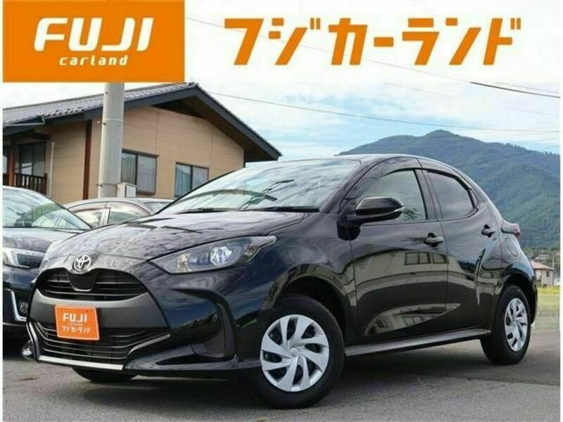 TOYOTA　YARIS