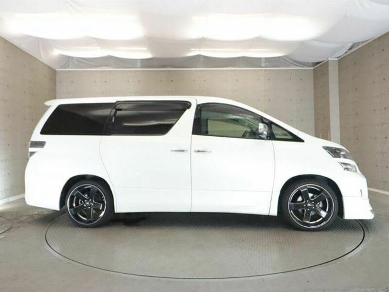 VELLFIRE-22