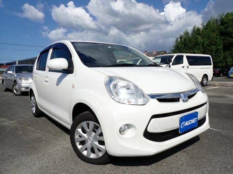 TOYOTA　PASSO