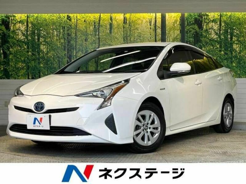 TOYOTA　PRIUS