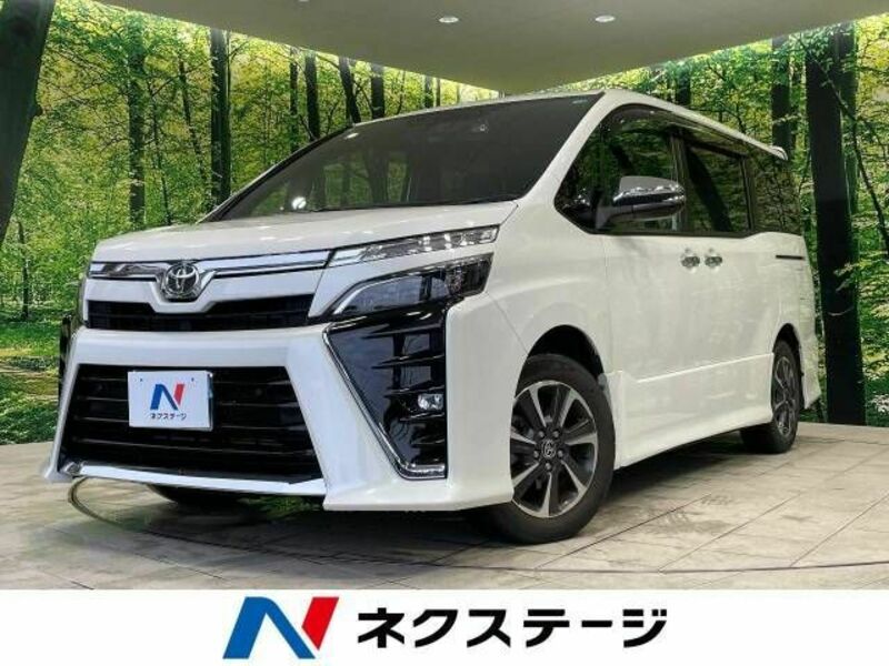 TOYOTA　VOXY