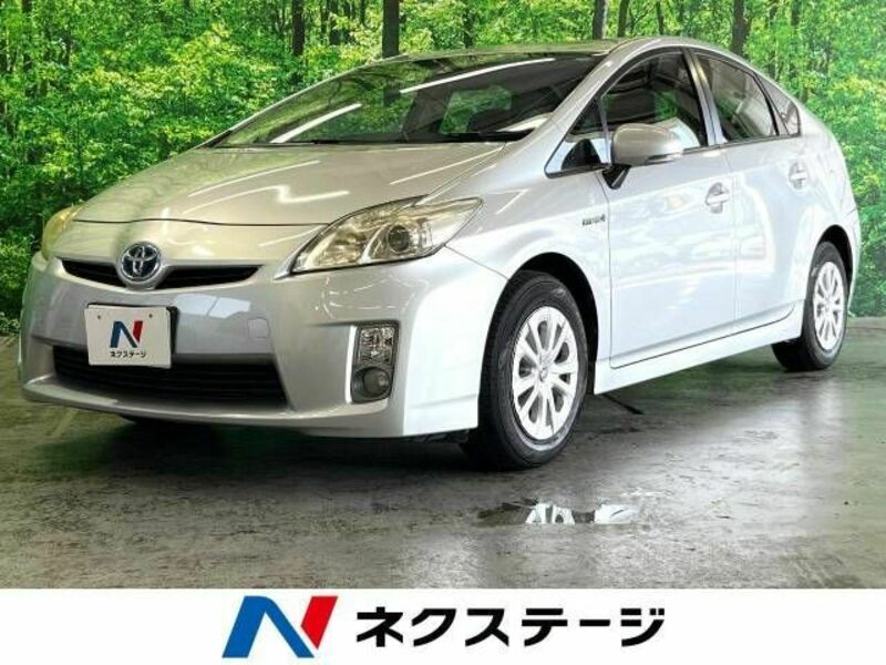 TOYOTA　PRIUS