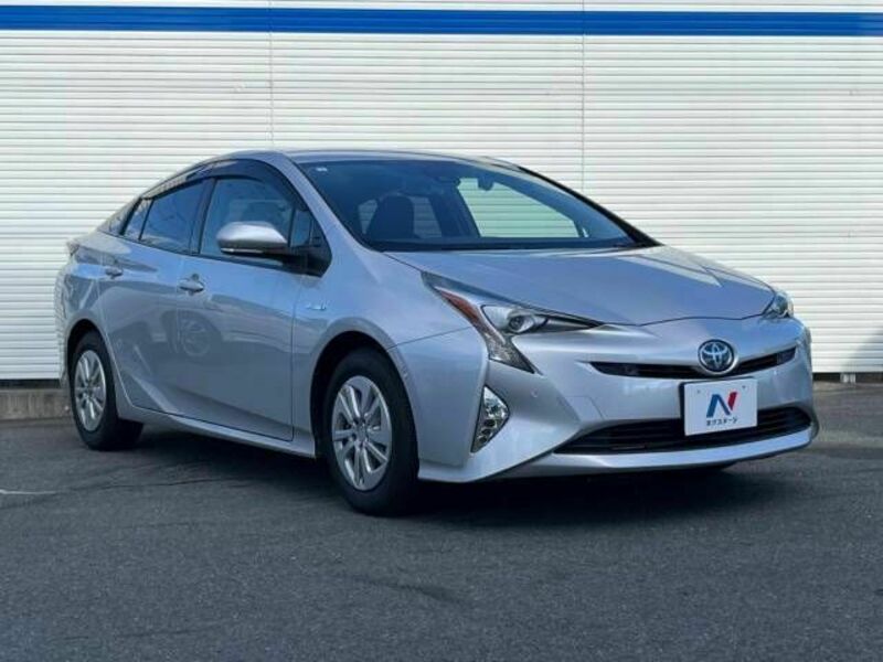 PRIUS-16