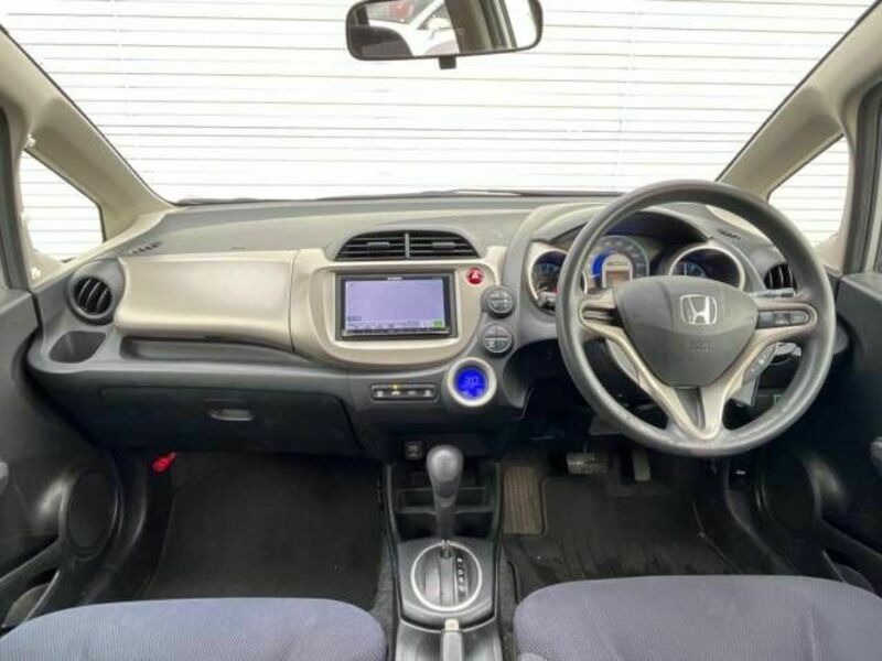 FIT HYBRID-1