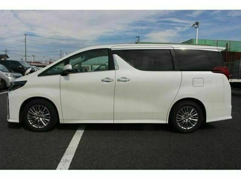 ALPHARD-9