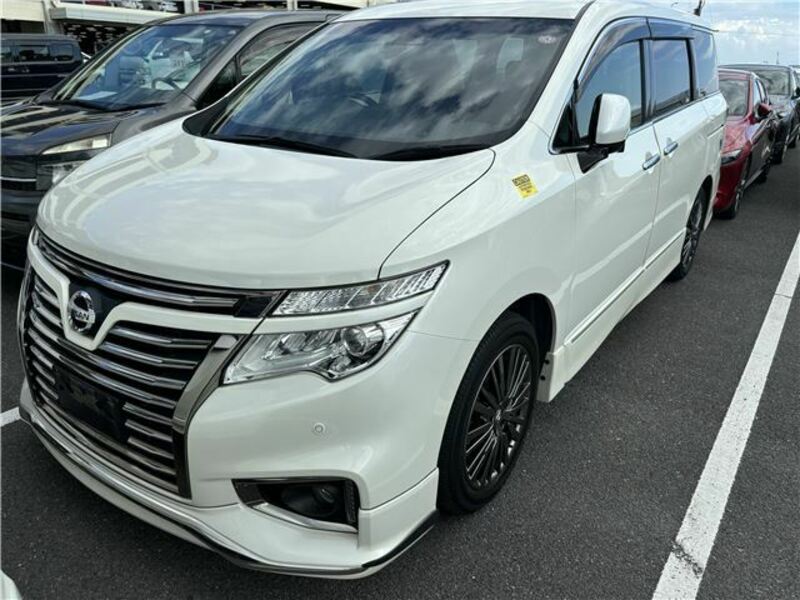 NISSAN　ELGRAND