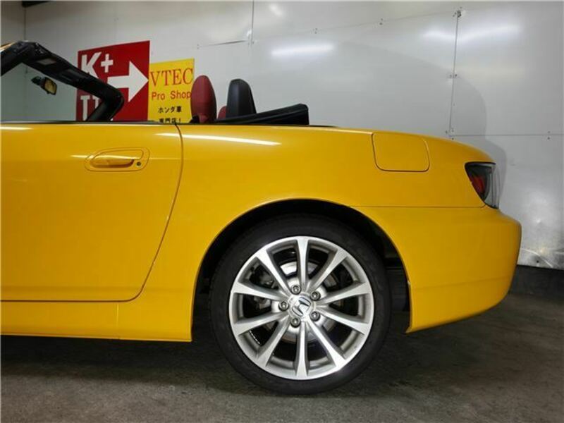 S2000-18