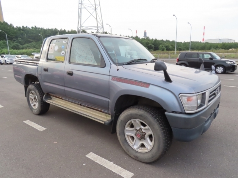 HILUX-10