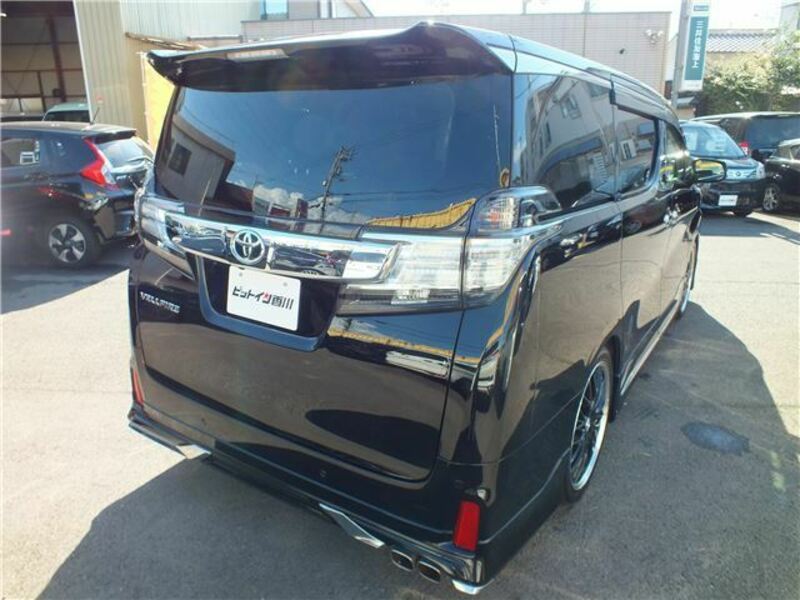 VELLFIRE-9