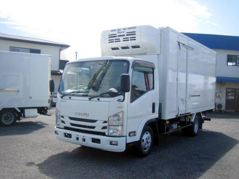 ISUZU　ELF