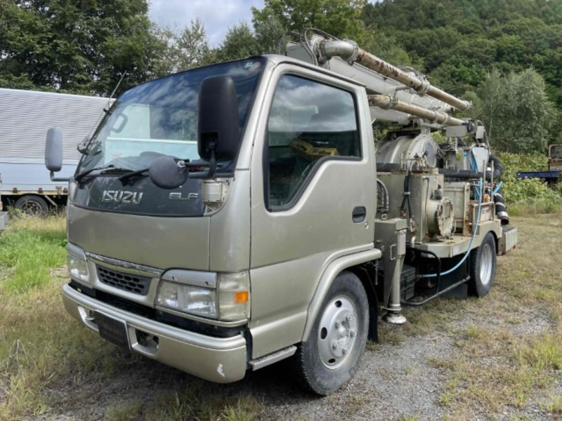 ISUZU　ELF