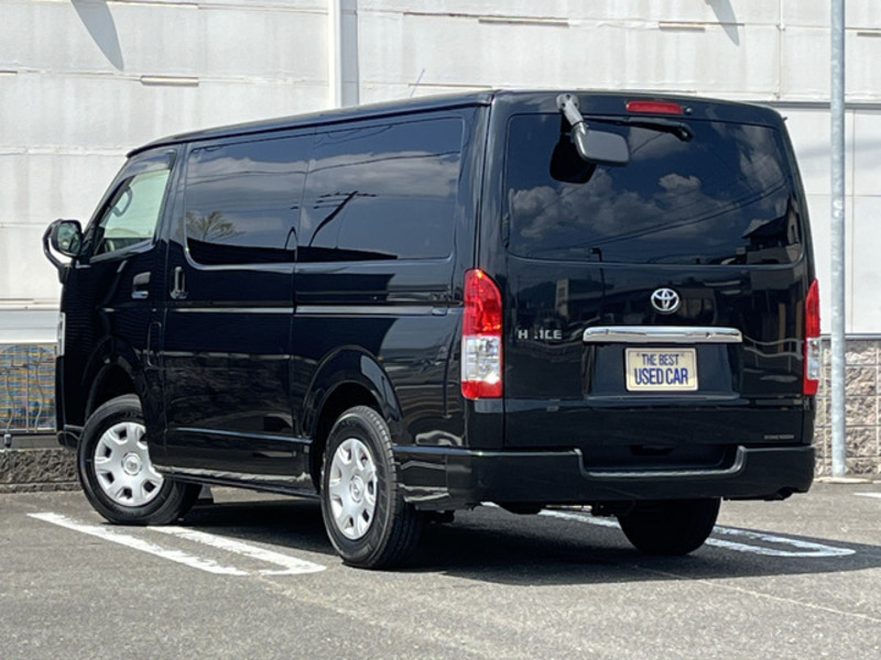 HIACE VAN-7