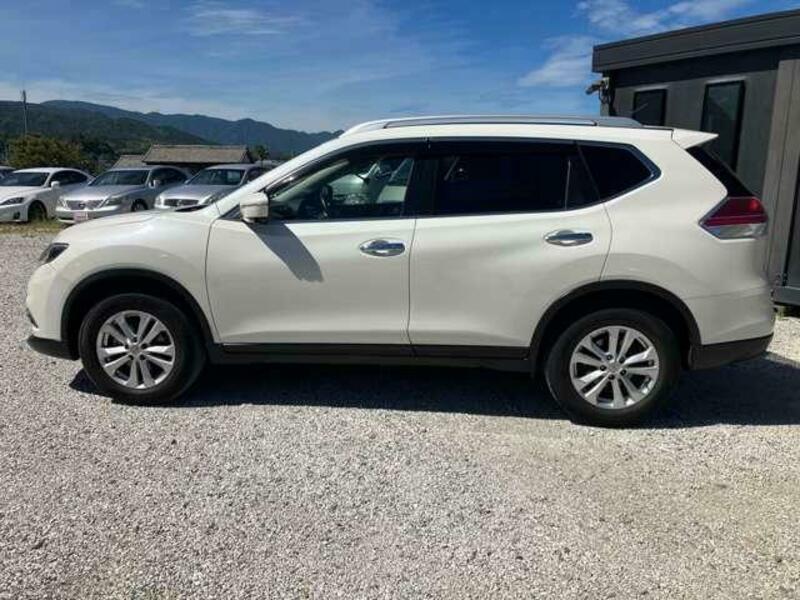 X-TRAIL-7