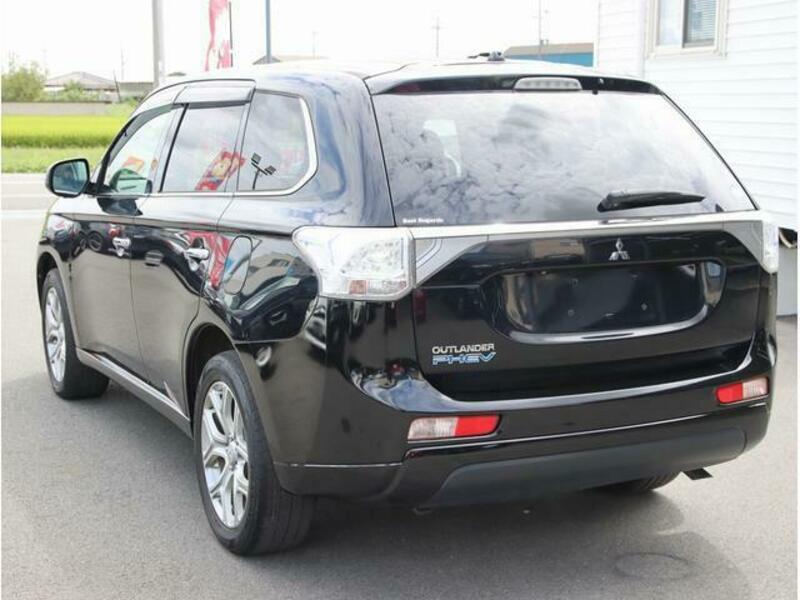 OUTLANDER PHEV-5