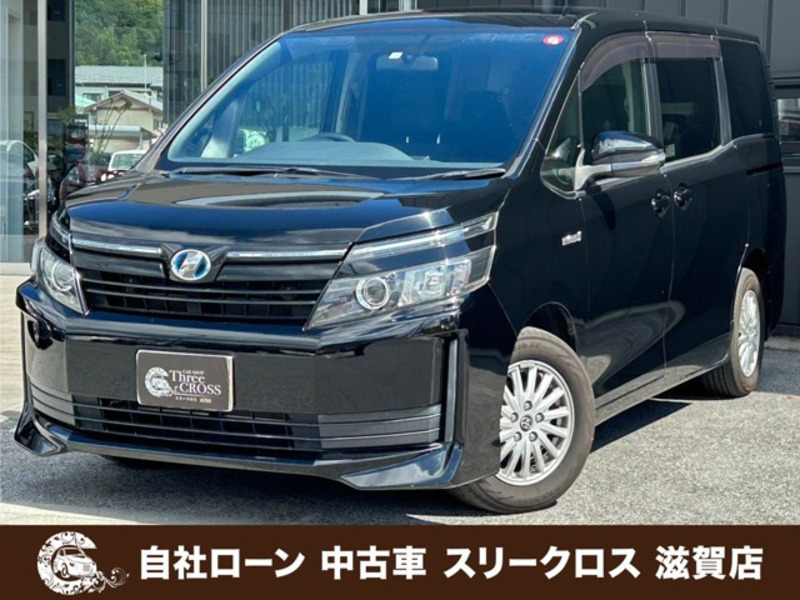 TOYOTA　VOXY