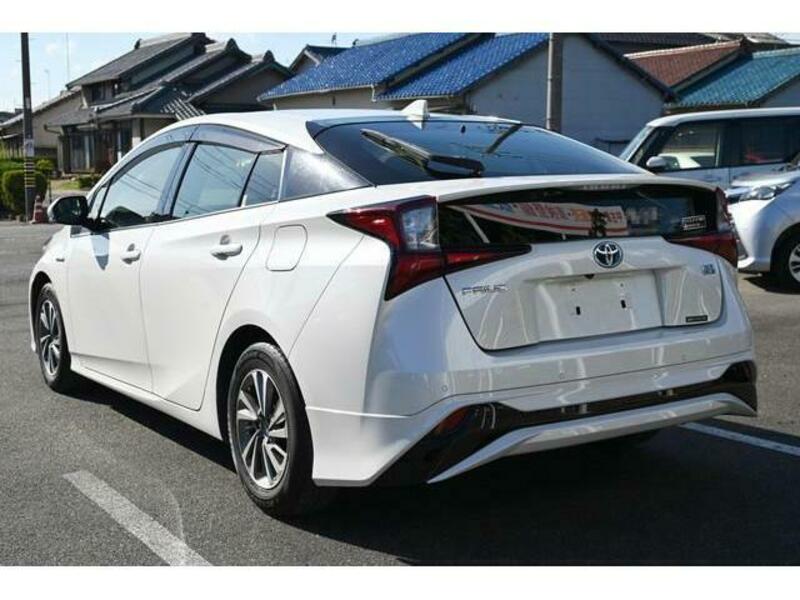 PRIUS-1