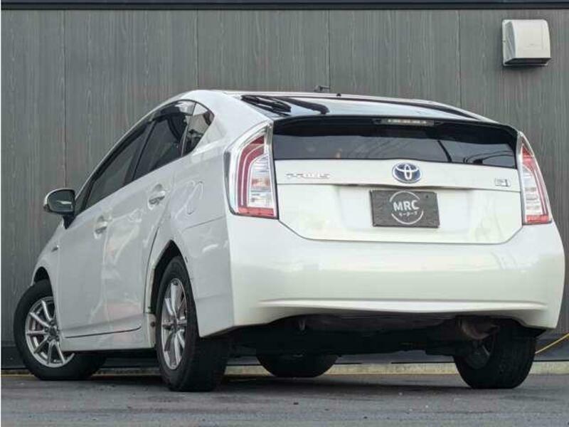 PRIUS-1