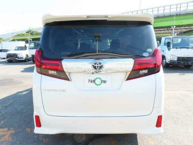 ALPHARD-19