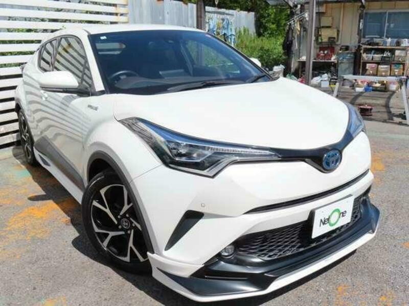 C-HR-11